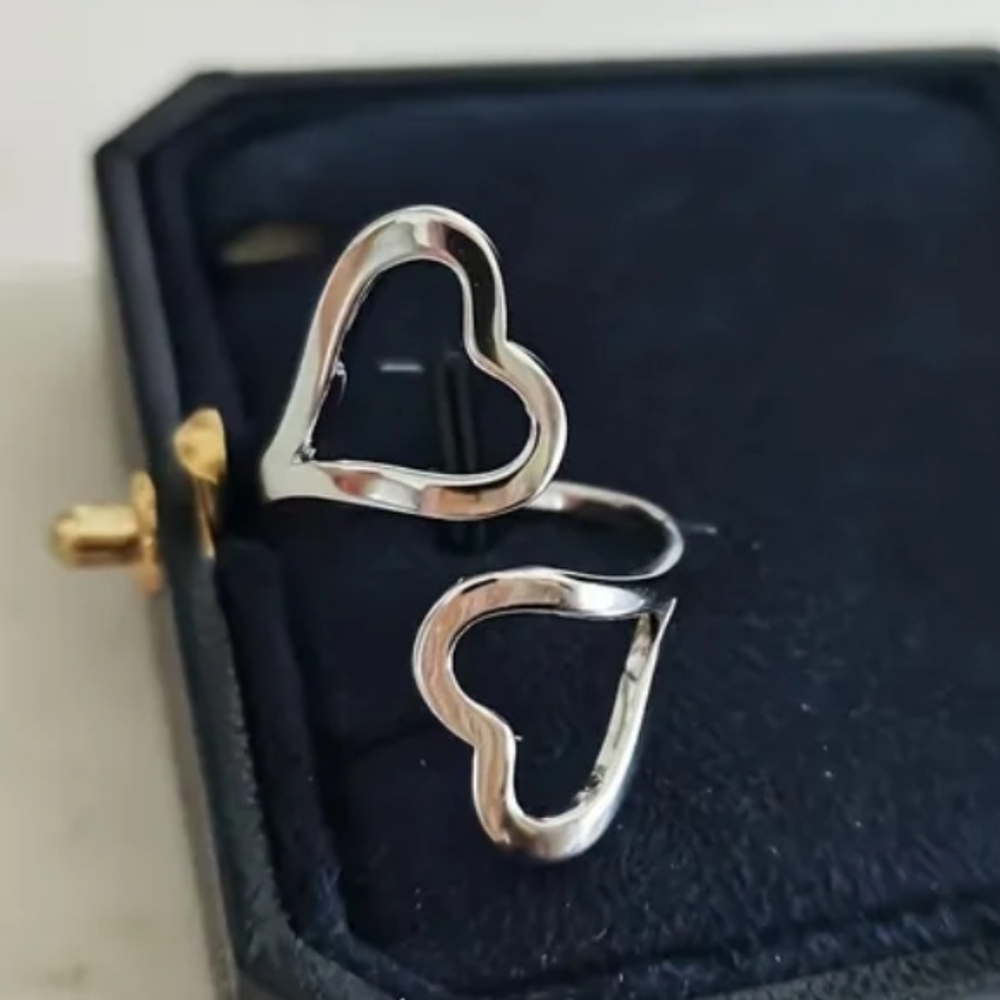 Beautiful New Silver Stainless Steel Adjustable Heart Ring